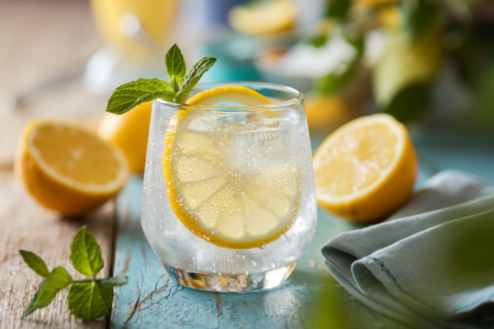 מיץ לימון בבוקר